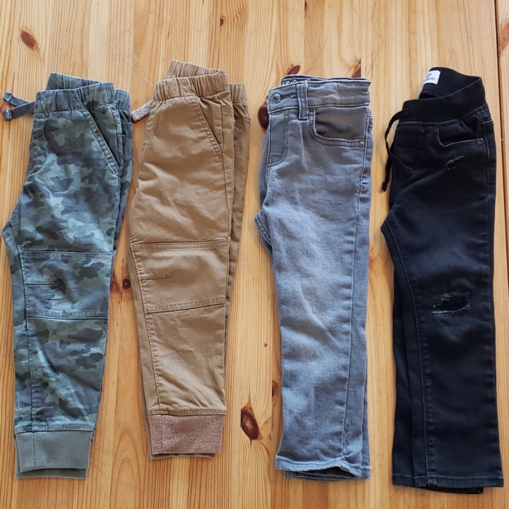 4 pairs of boy's pants